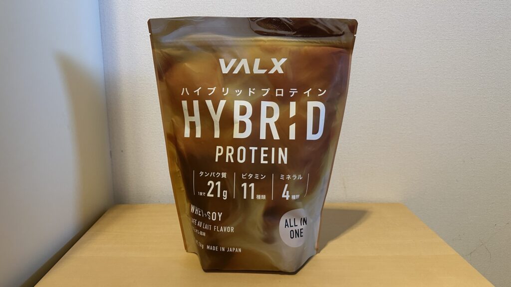 VALX HYBRID PROTEINカフェオレ風味1kgのパッケージ